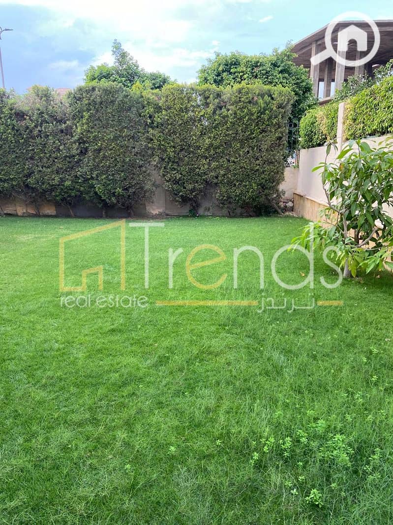 4 WhatsApp Image 2025-11-03 at 11.44. 52 AM. jpg