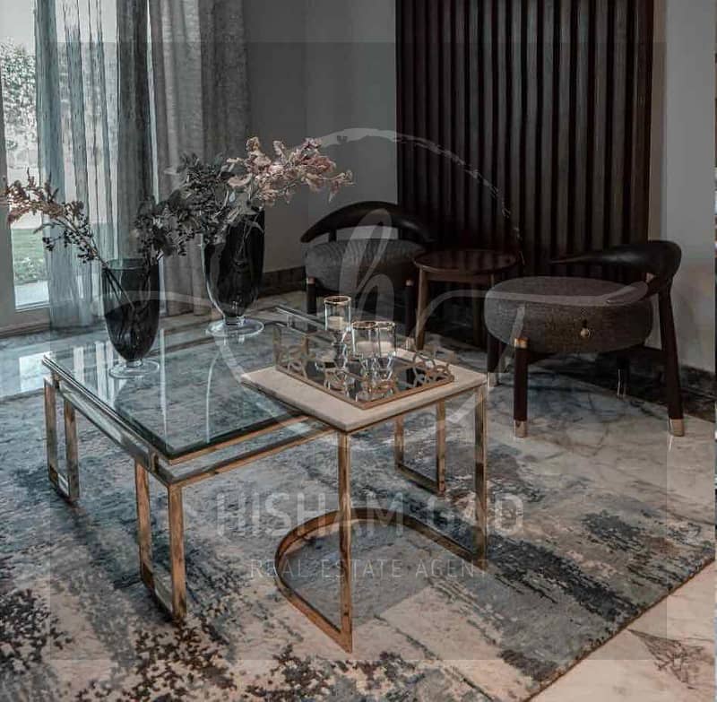 2 076fc548-fdd3-45c0-9e36-b67477c126d4. jpg