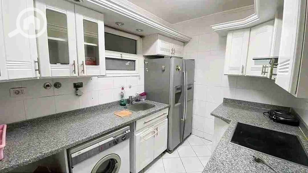 5 IMG_٢٠٢٥١٠٢٦_٠٣٤٠١٦. jpg