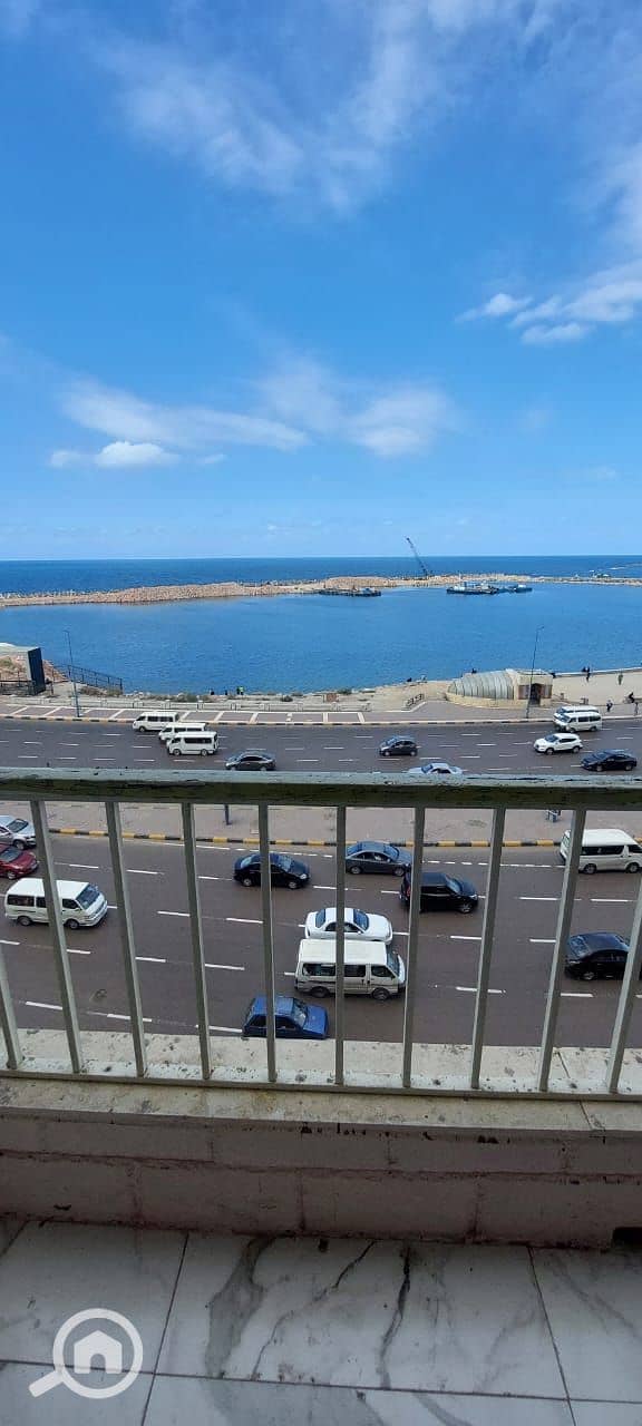 a6fd828e-1353-44d7-a522-4002fb3618ba. jpg