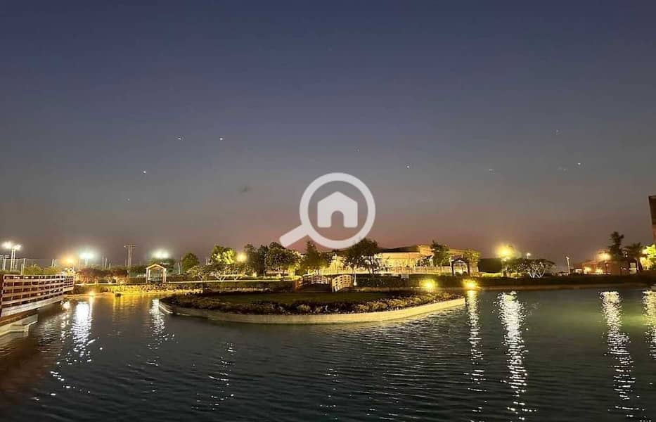 10 d13cae41-b1bb-48d9-b912-72c934587f0c. jpg