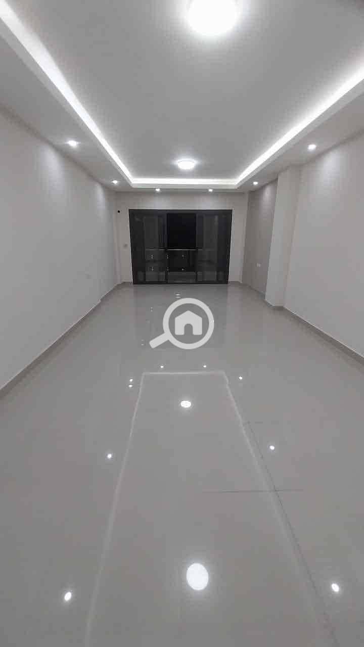 9 aa089bd5-a490-42dc-ae55-b128bf6a6e5a. jpg