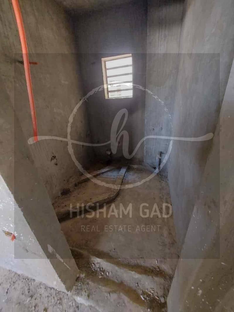 8 df3229dc-9cfe-47f7-aafa-fa6502d66d20. jpg