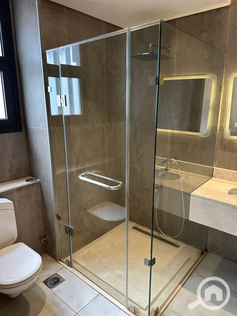 19 WhatsApp Image 2025-11-04 at 2.15. 19 PM44. jpeg