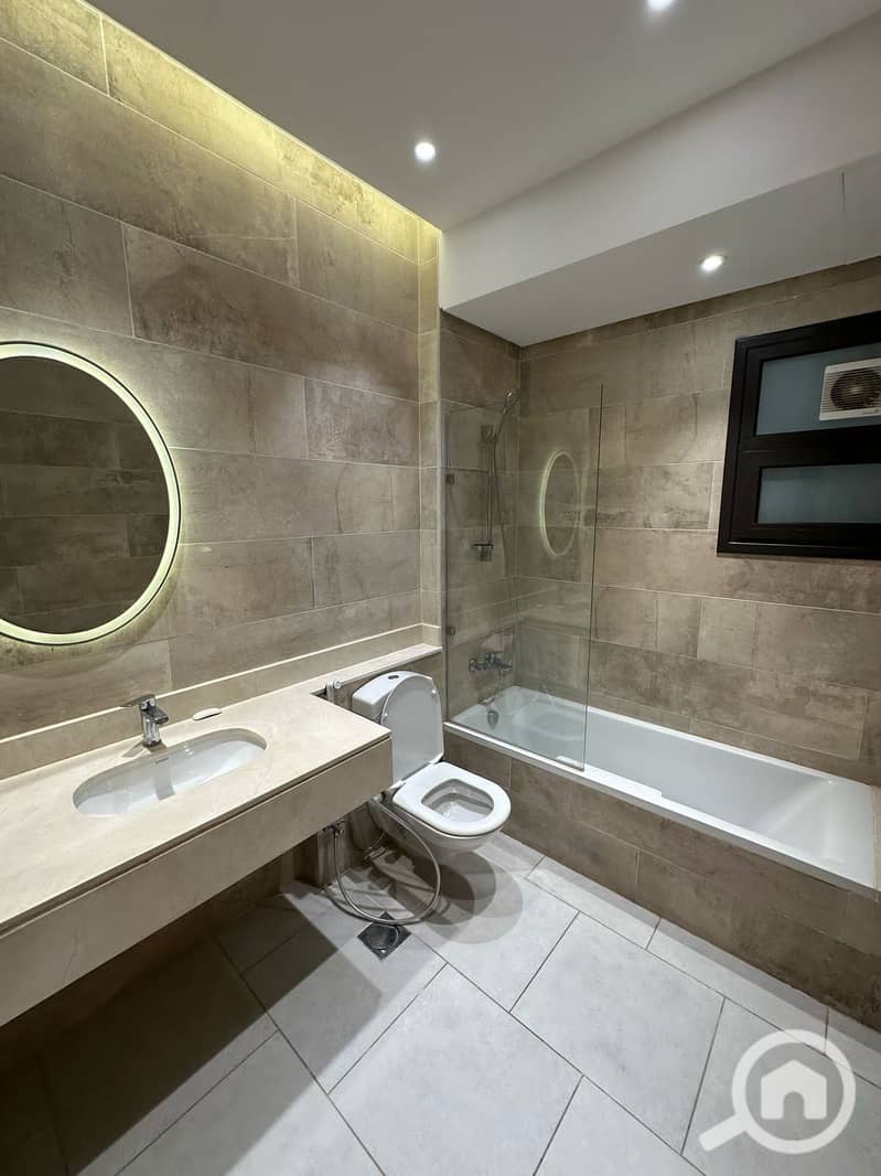 27 WhatsApp Image 2025-11-04 at 2.15. 21 PMتغعفغ. jpeg