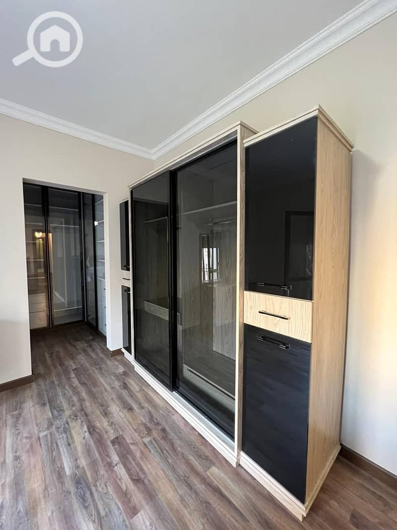 40 WhatsApp Image 2025-11-04 at 2.15. 24 PMتغقعفغعفغ. jpeg