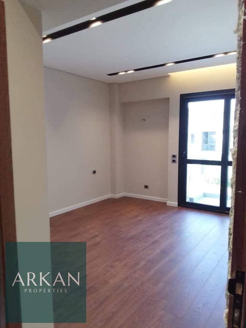 3 804944ff-a58f-4f8f-9e43-bb917e223109. jpg