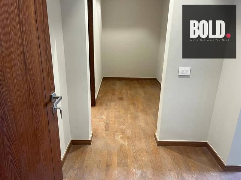 9 902643bc-2374-49fc-b8e8-d90d1a8049a0. jpg