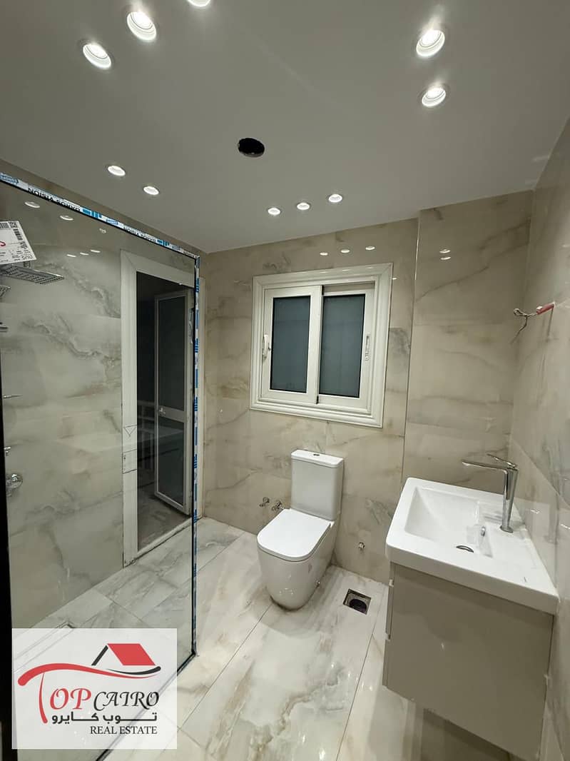 6 WhatsApp Image 2025-11-03 at 2.28. 29 PM. jpeg