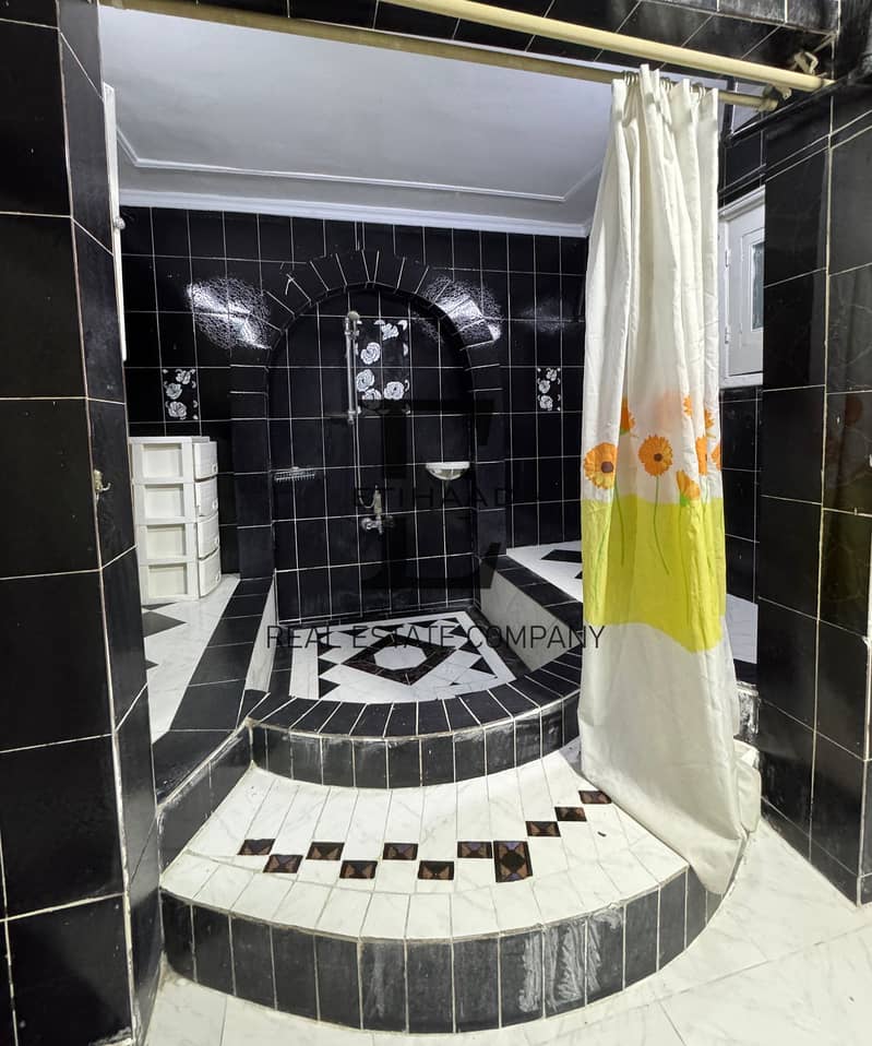 8 WhatsApp Image 2025-11-04 at 2.50. 16 PM (4). jpeg