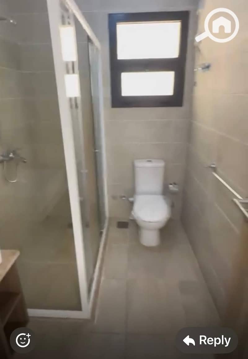 4 edd0fb83-d69d-416a-b9fe-788f0596db42. jpg