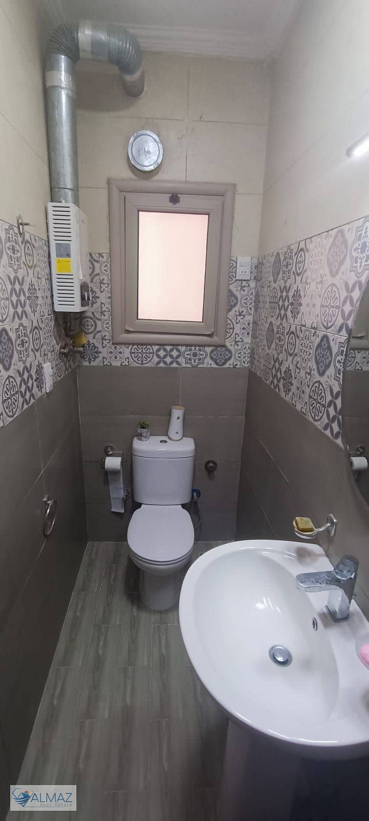 5 WhatsApp Image 2025-11-04 at 1.51. 27 PM (1). jpeg