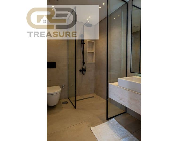 12 WhatsApp Image 2025-11-04 at 12.55. 40 PM (2). jpg