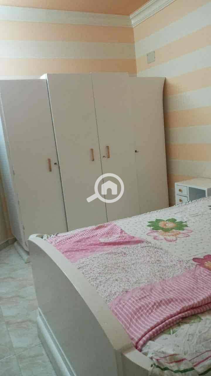 13 b93a3b06-e388-4e45-8dfd-50da9ee34798. jpg