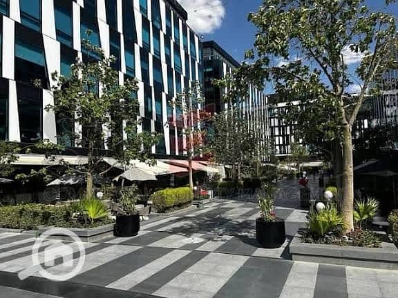 4 WhatsApp Image 2025-11-04 at 3.39. 06 PM (1). jpeg