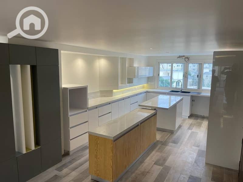 4 543414704_4172276986434654_2900894970145877427_n. jpg