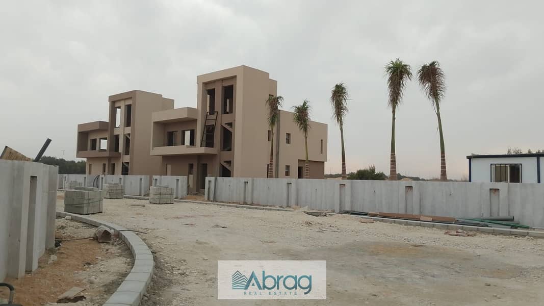 5 5c07f35c-0397-4860-91be-3e2d5f4ddc66. jpeg