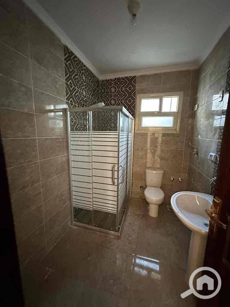 4 acd63b6e-a15c-43cb-875c-b2d49160c831. jpg