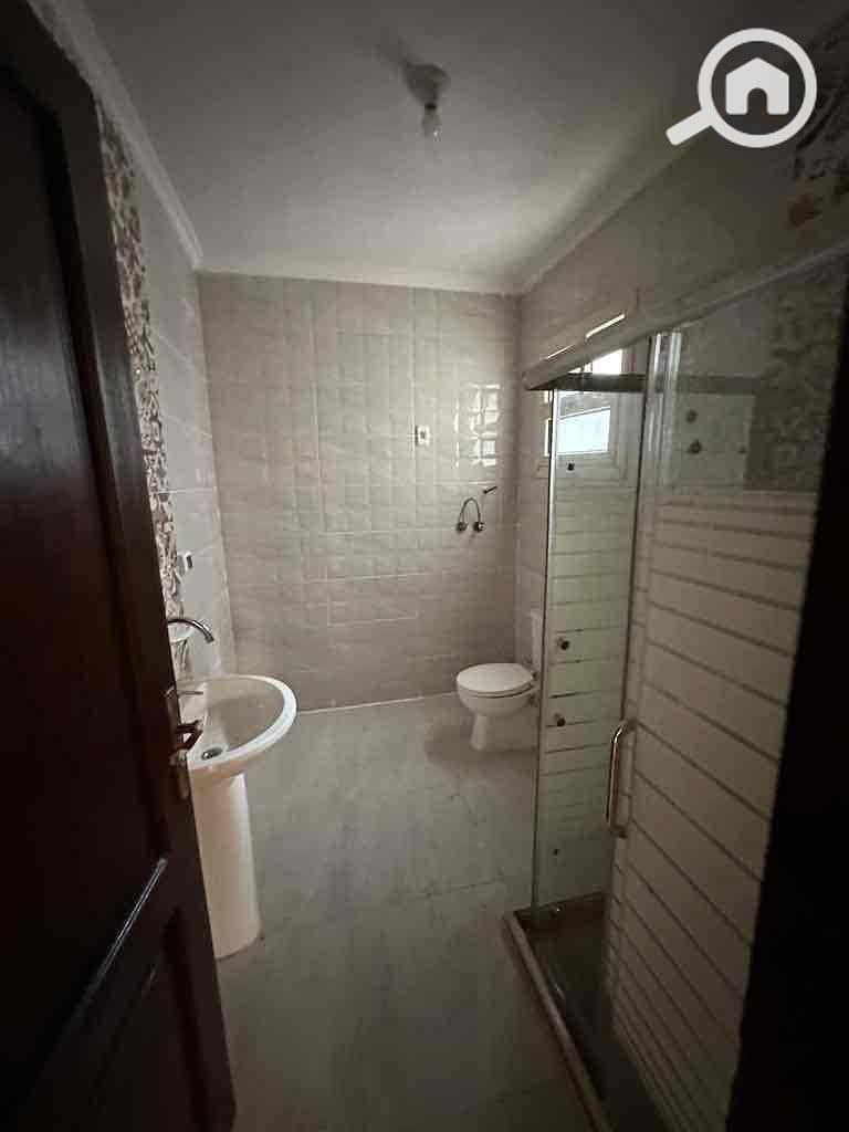 8 8184e26c-3bc6-4d67-83b5-888096fad0a1. jpg