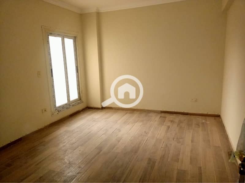 3 WhatsApp Image 2025-09-18 at 12.26. 56_e04cd643. jpg