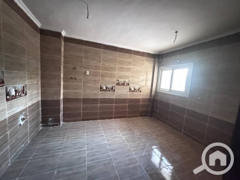 5 WhatsApp Image 2025-10-27 at 10.33. 16_af74cc50. jpg