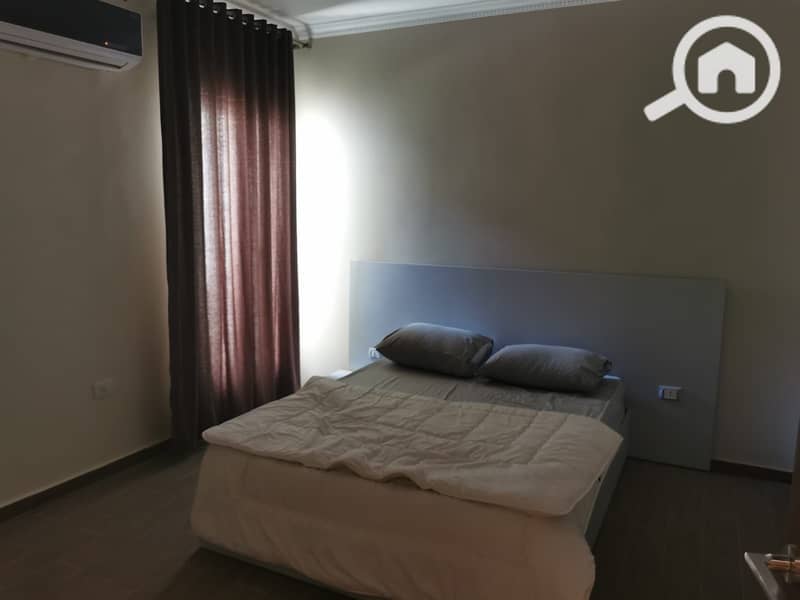 5 6c2ef596-d54e-4fe1-b515-62ccb5456173. jpg