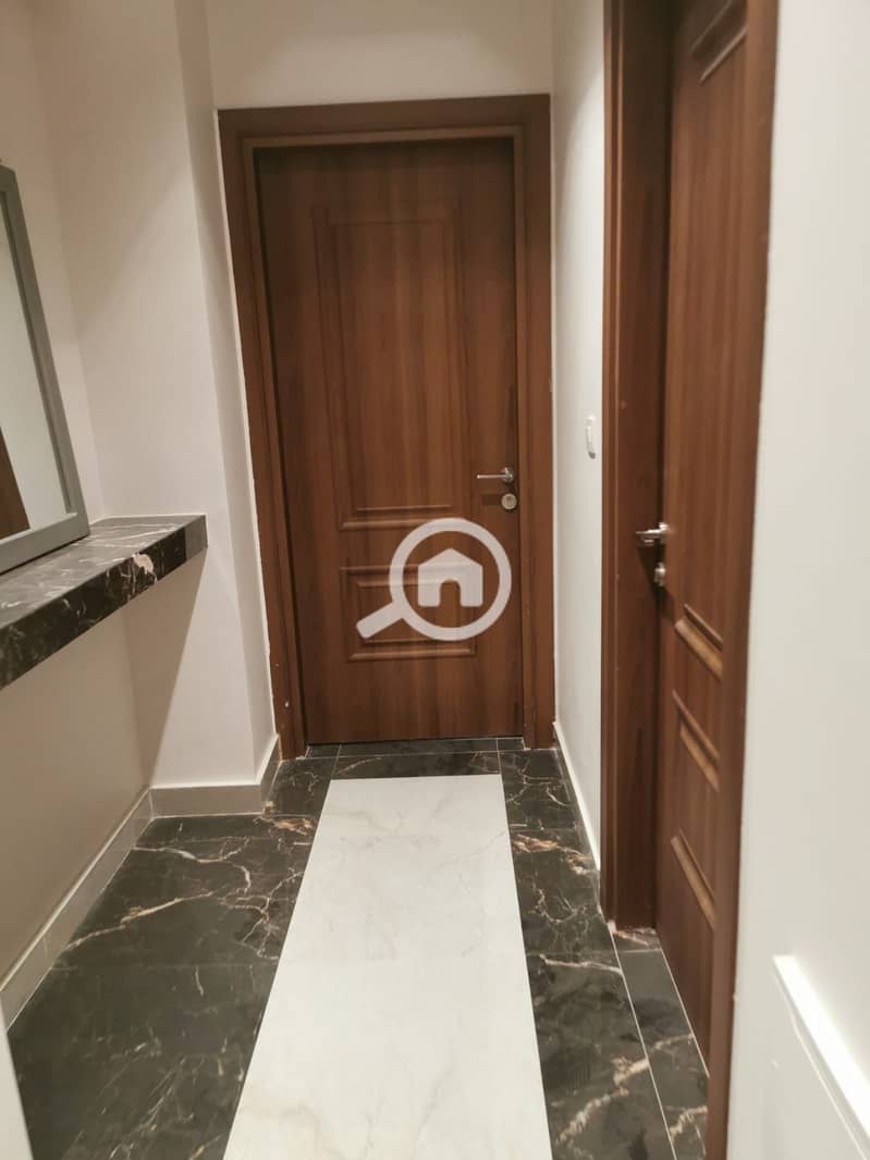 14 884918b7-7d07-439e-bfe6-a758d4e4360a. jpg