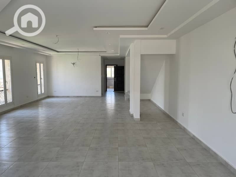 11 b577df0f-a85a-483c-b1e9-13ef586b886f. jpg