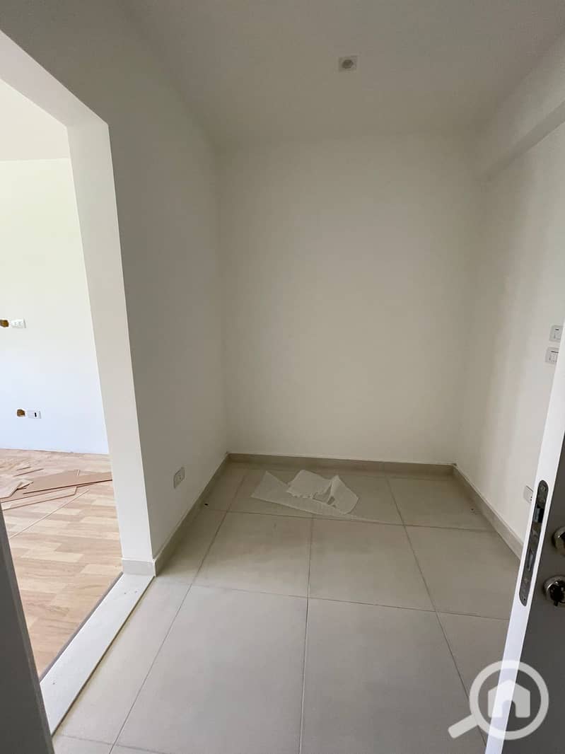 13 fed8034f-8285-4464-ac80-9dc2cbf3cfd3. jpg