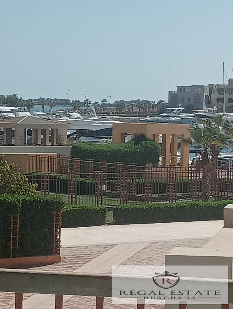 29d835b3-7c85-4881-9a65-75f69c3de1ee. jpeg