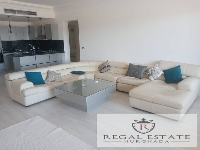 2 040a5f7c-5361-43a2-ae74-8173d2d00d07. jpeg