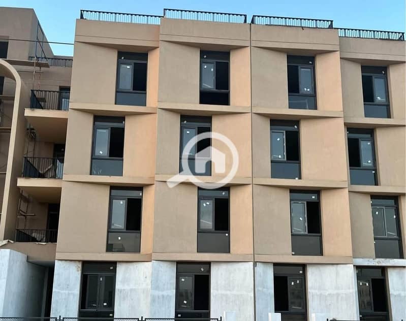 10 WhatsApp Image 2025-05-21 at 7.37. 14 PM. jpeg