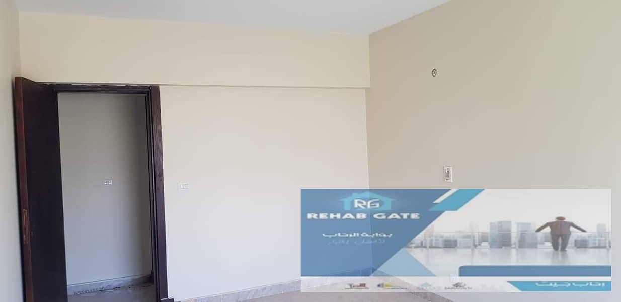 12 93c71f7e-b406-4d4d-a932-2a760e5aab04. jpg