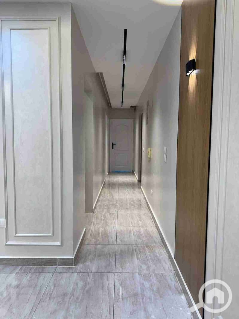 5 FB_IMG_1762264666860. jpg