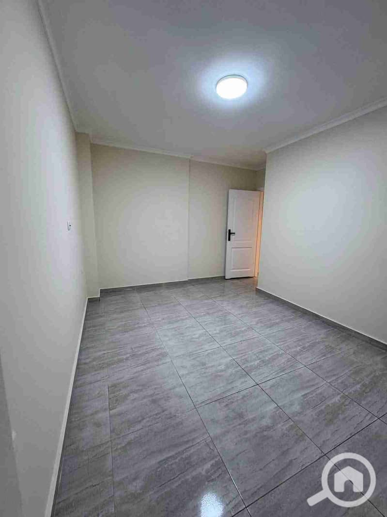 6 FB_IMG_1762264674116. jpg