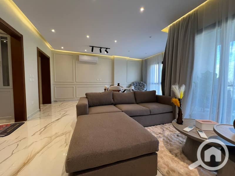 9 58930b5c-d769-4eed-ab4c-687d0ae7b542. jpg