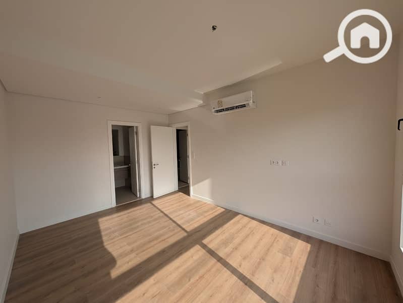 7 WhatsApp Image 2025-11-04 at 5.40. 45 AM. jpeg