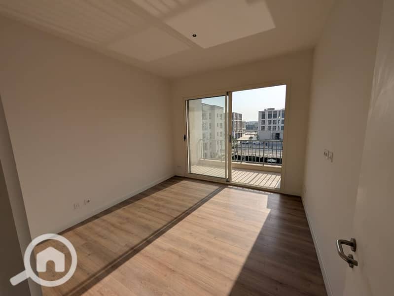 8 WhatsApp Image 2025-11-04 at 5.40. 44 AM (1). jpeg