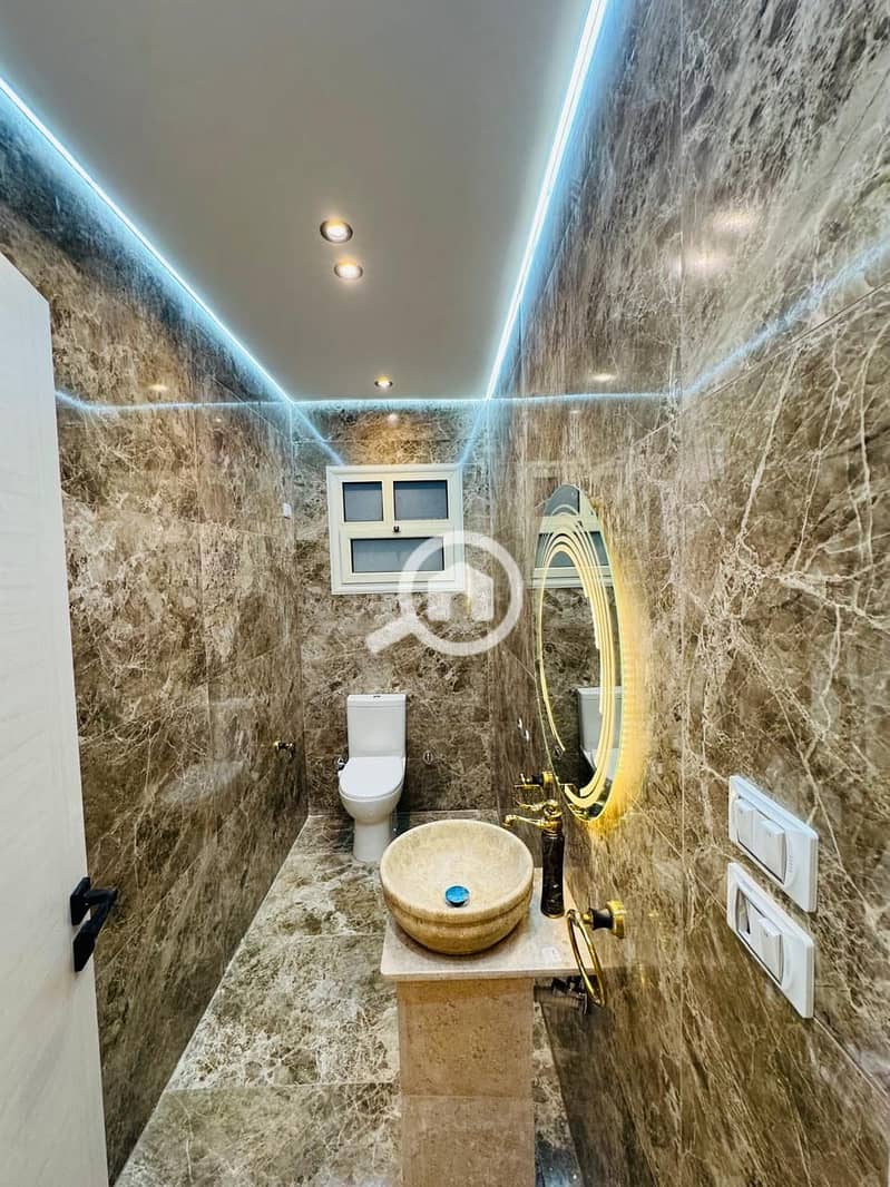 7 IMG-20251104-WA0010. jpg