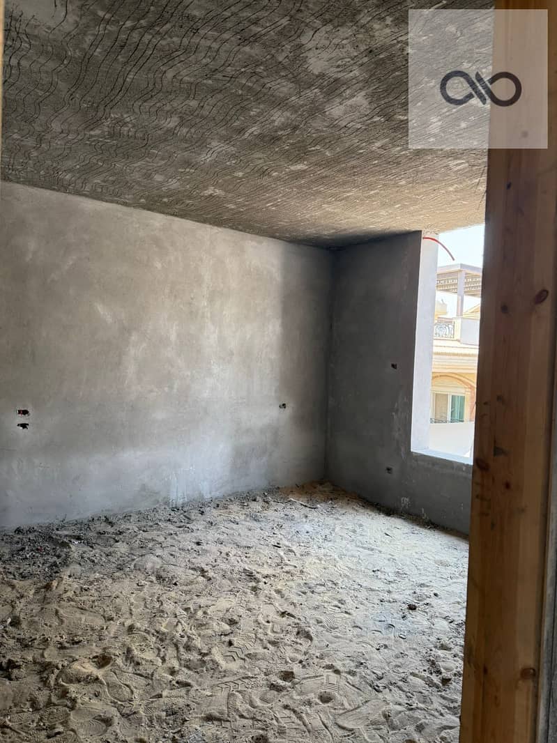 4 WhatsApp Image 2025-11-01 at 1.35. 18 PM (1). jpeg