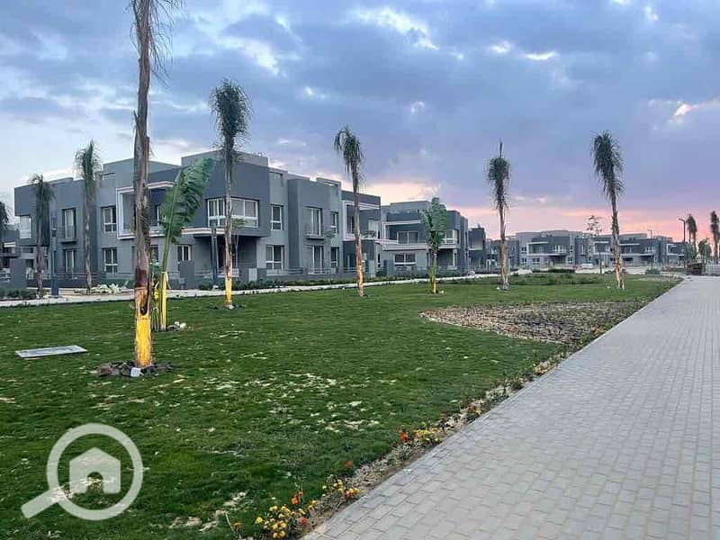 27 09d21c57-077a-40bc-aee4-1cf1728cf380. jpg