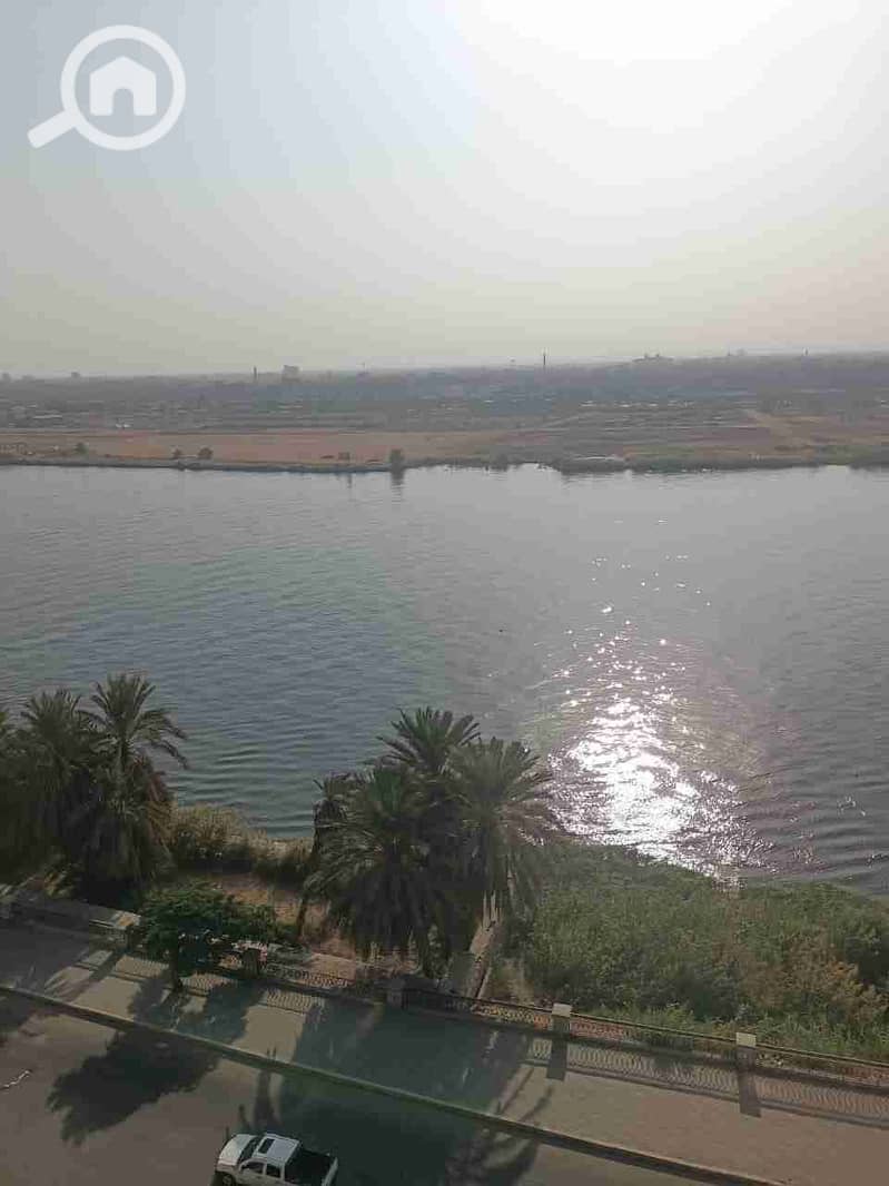 1000267937. jpg 1000267937. jpg