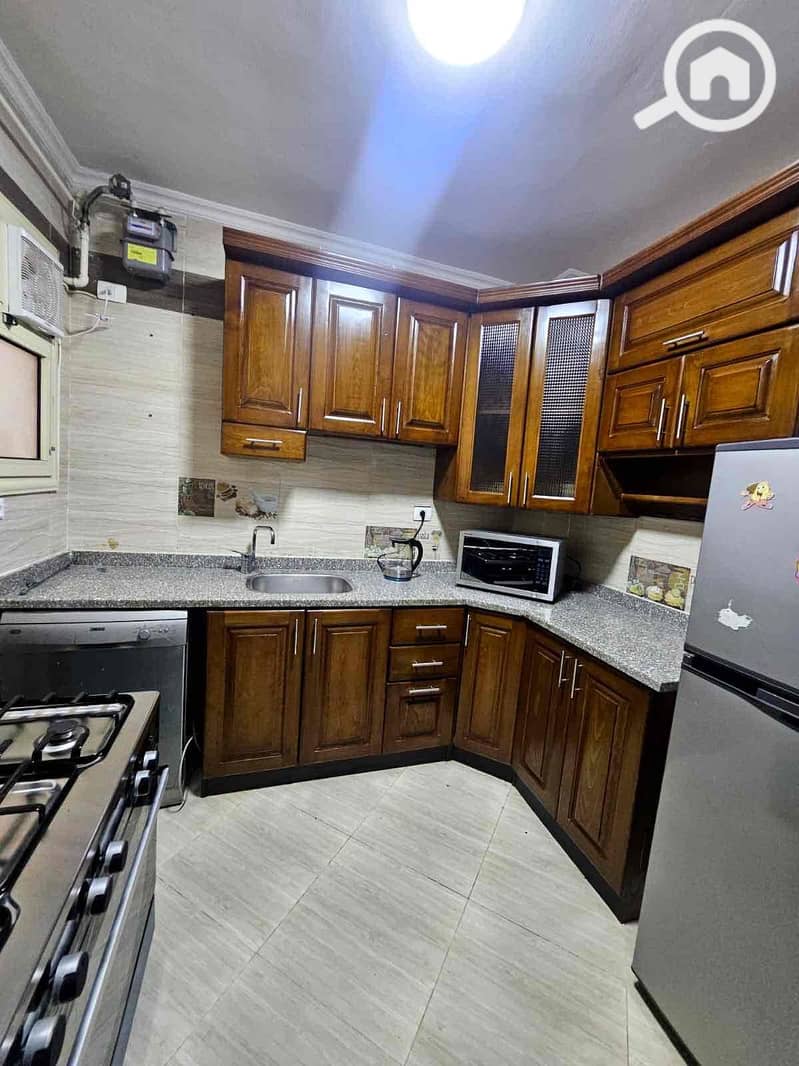 11 4c9462ee-3343-44b8-8659-79498a7baa7c. jpg