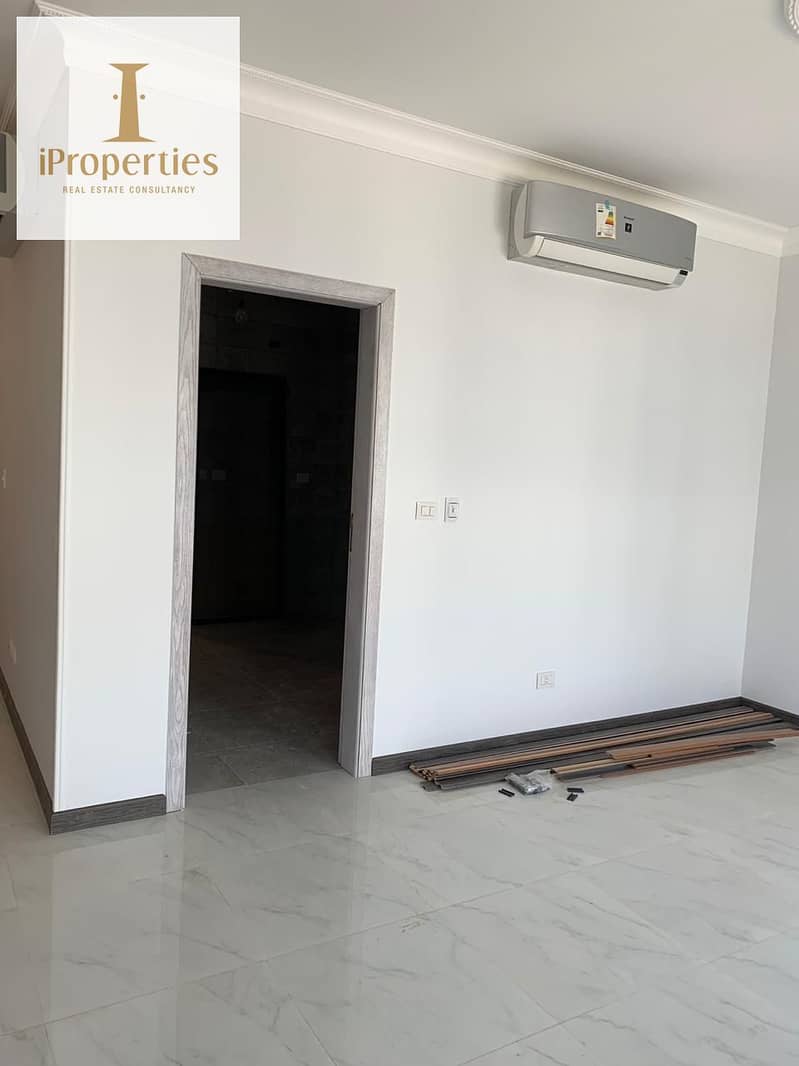 3 48ea305b-b39d-44f9-8639-43a8396309c8. jpeg