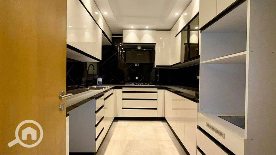 3 504144231_998575212087230_1607464573343672147_n. jpg