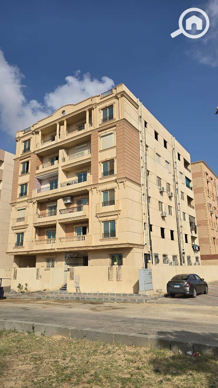 4 7424ecd9-98bb-47e0-9cec-b5a946f72e5e. jpg