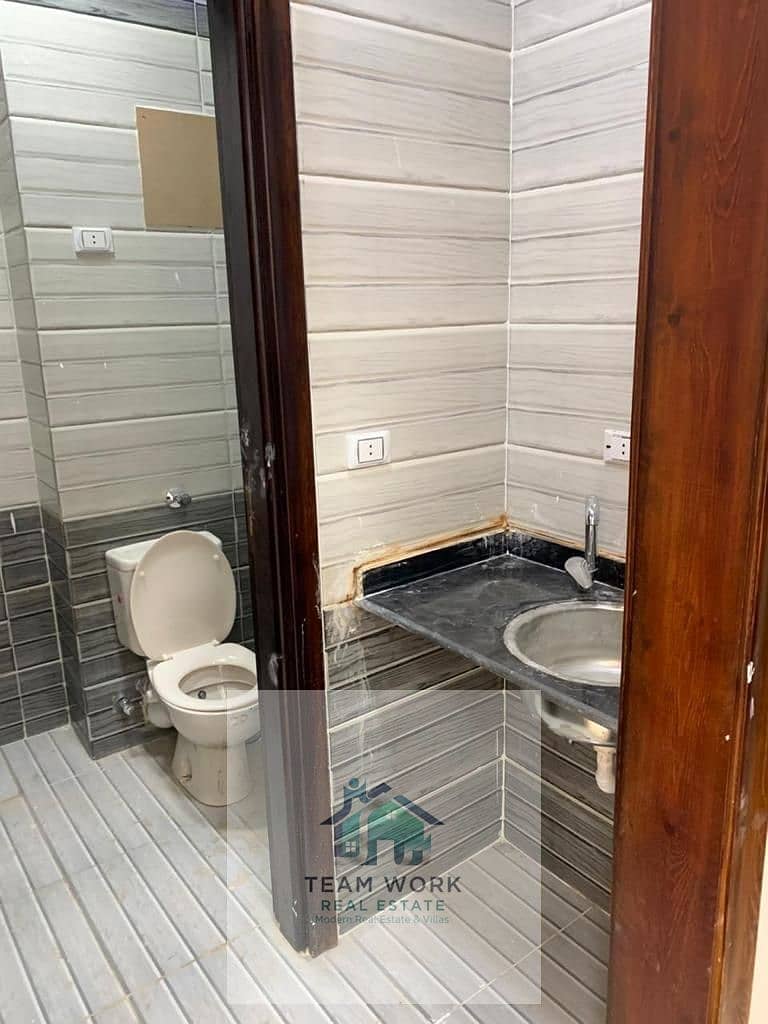 5 WhatsApp Image 2025-10-11 at 8.08. 57 PM. jpeg