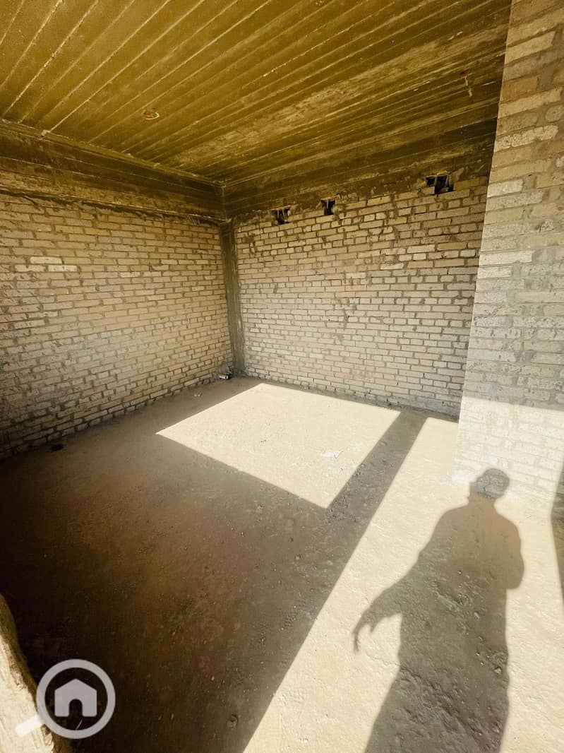 8 725a823a-a776-453b-8595-35677bfbeda4. jpg