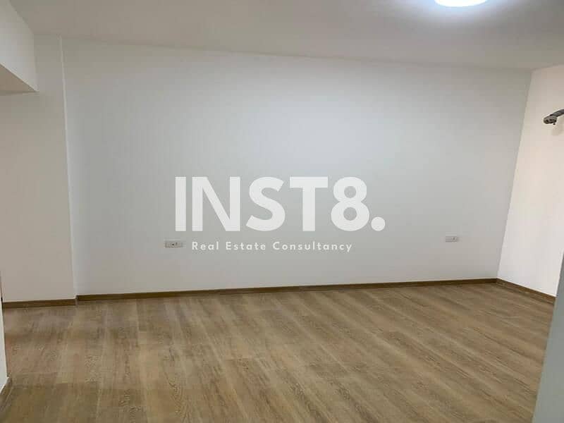 8 6909f58c48d92_017c58b1-02ab-44c0-aa0f-28c6d78eefae. jpg