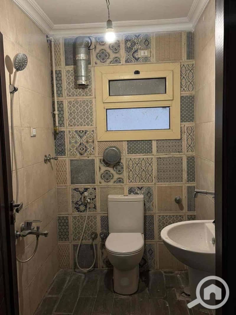 6 877c47f2-378c-49fd-8a84-95ef759b53f9. jpg